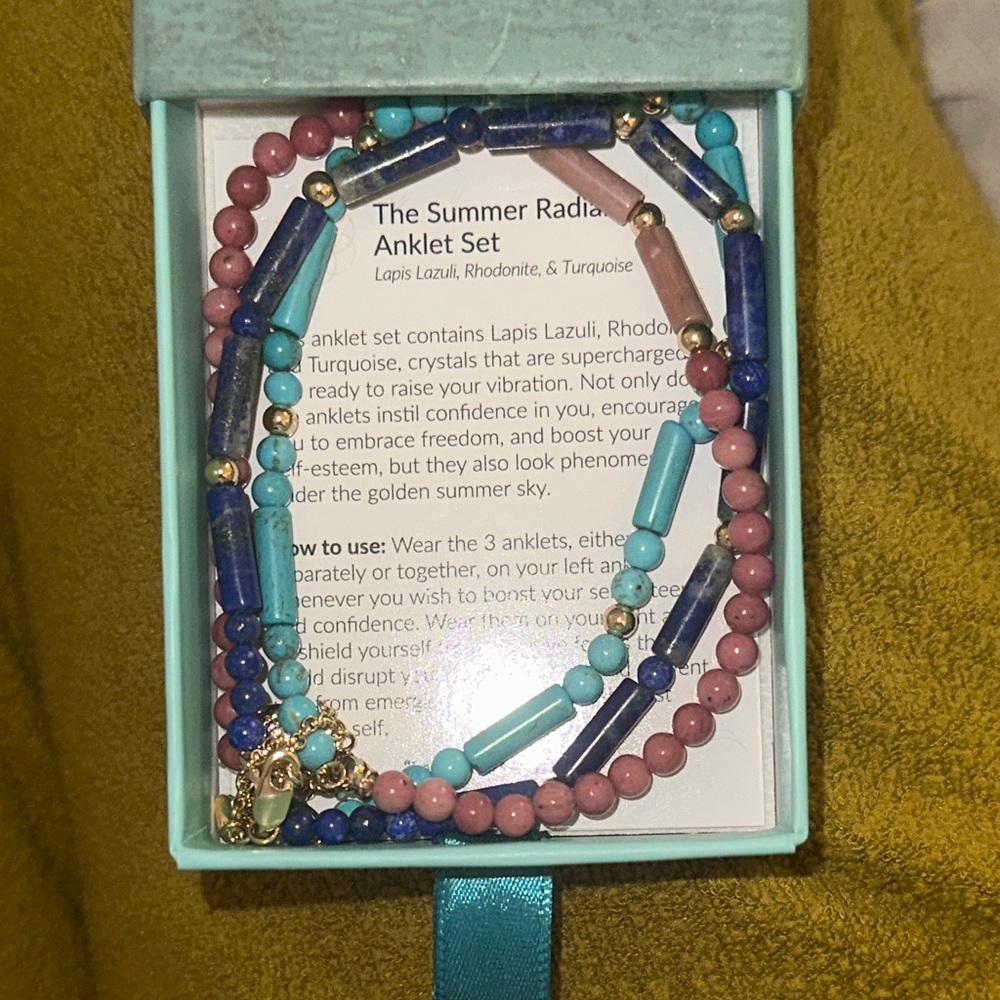 The Summer Radiance Anklet Set